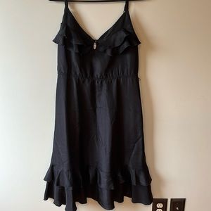 Kimchi & Blue Black 100% Silk Flutter Skirt Dress Size 8